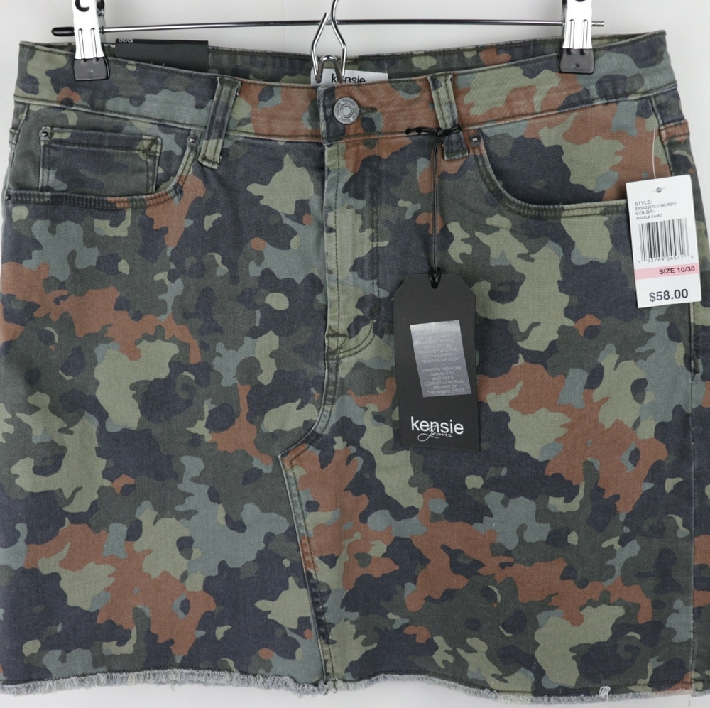NWT-Kensie Jeans Puzzle Camo Mini Skirt 10/30
